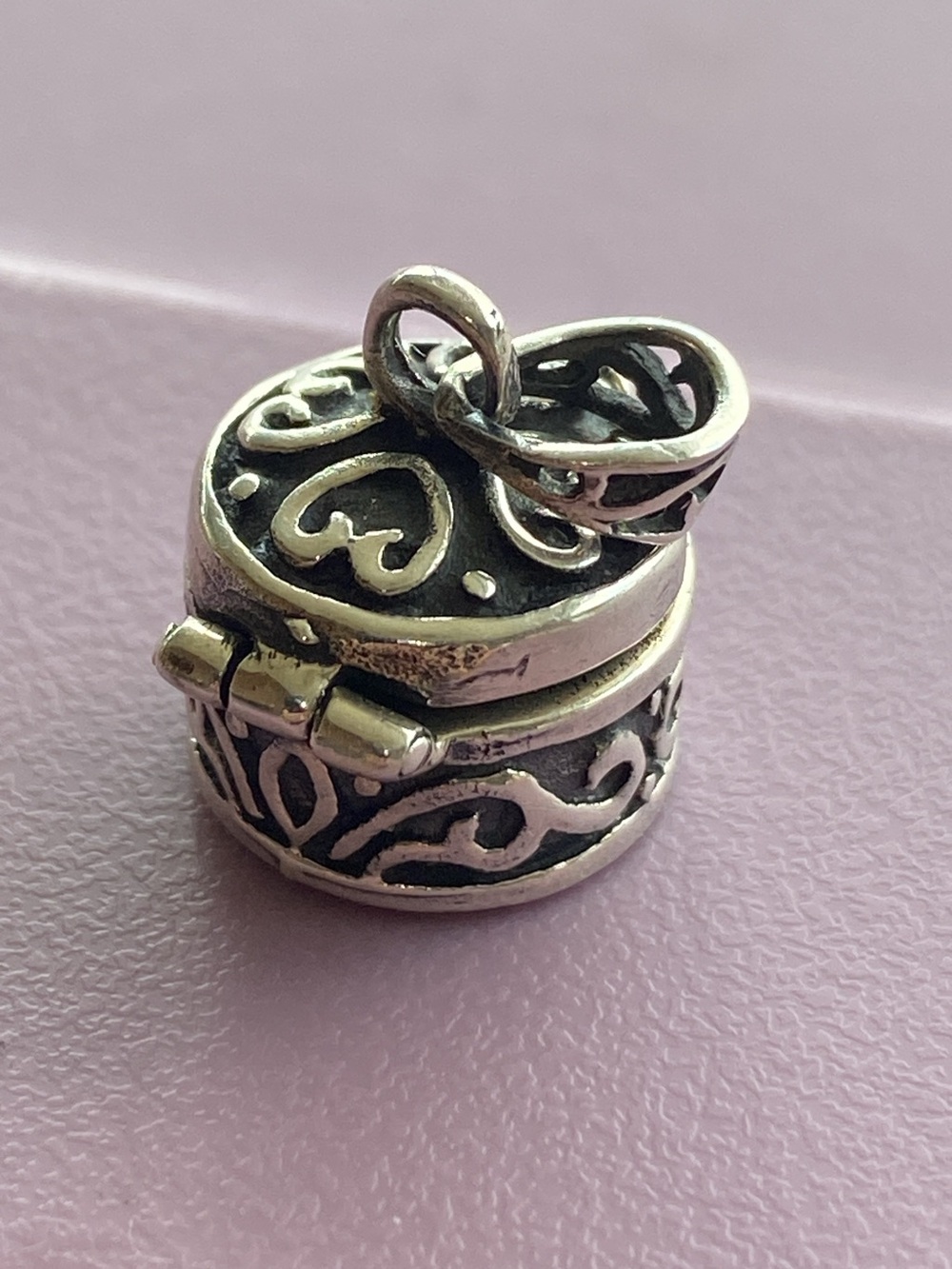 925 Sterling Silver Vintage Box Pendant/Locket Celtic Pattern Hinged
